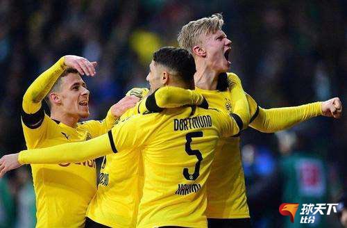  拜仁慕尼黑锋线大将遭遇重伤将缺阵三个月  